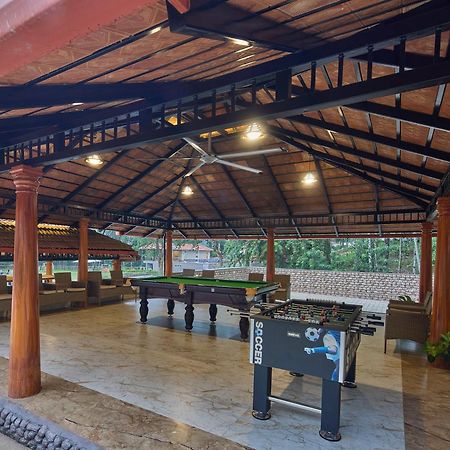 Regenta Resort Sakleshpur Zewnętrze zdjęcie