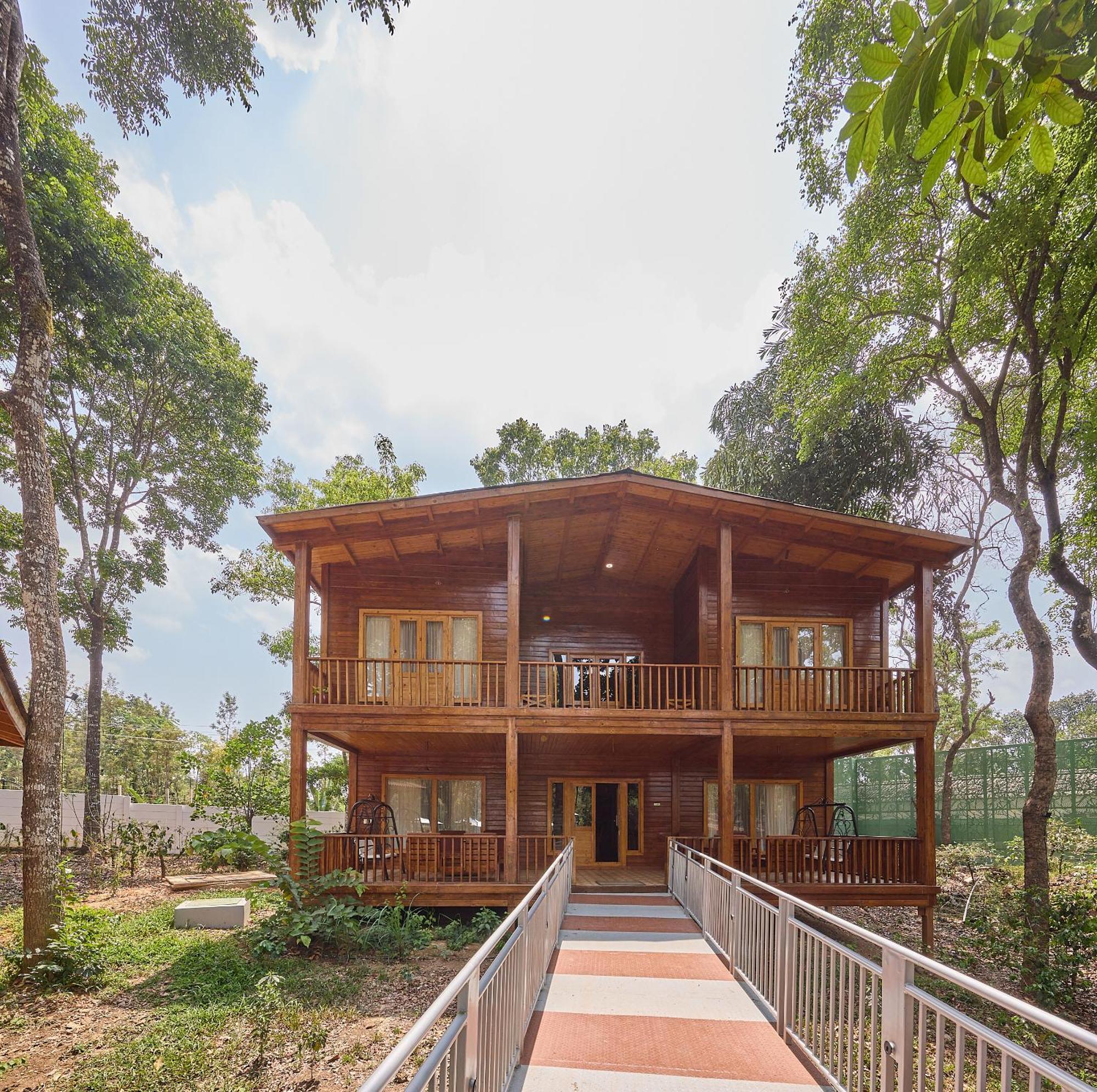 Regenta Resort Sakleshpur Zewnętrze zdjęcie