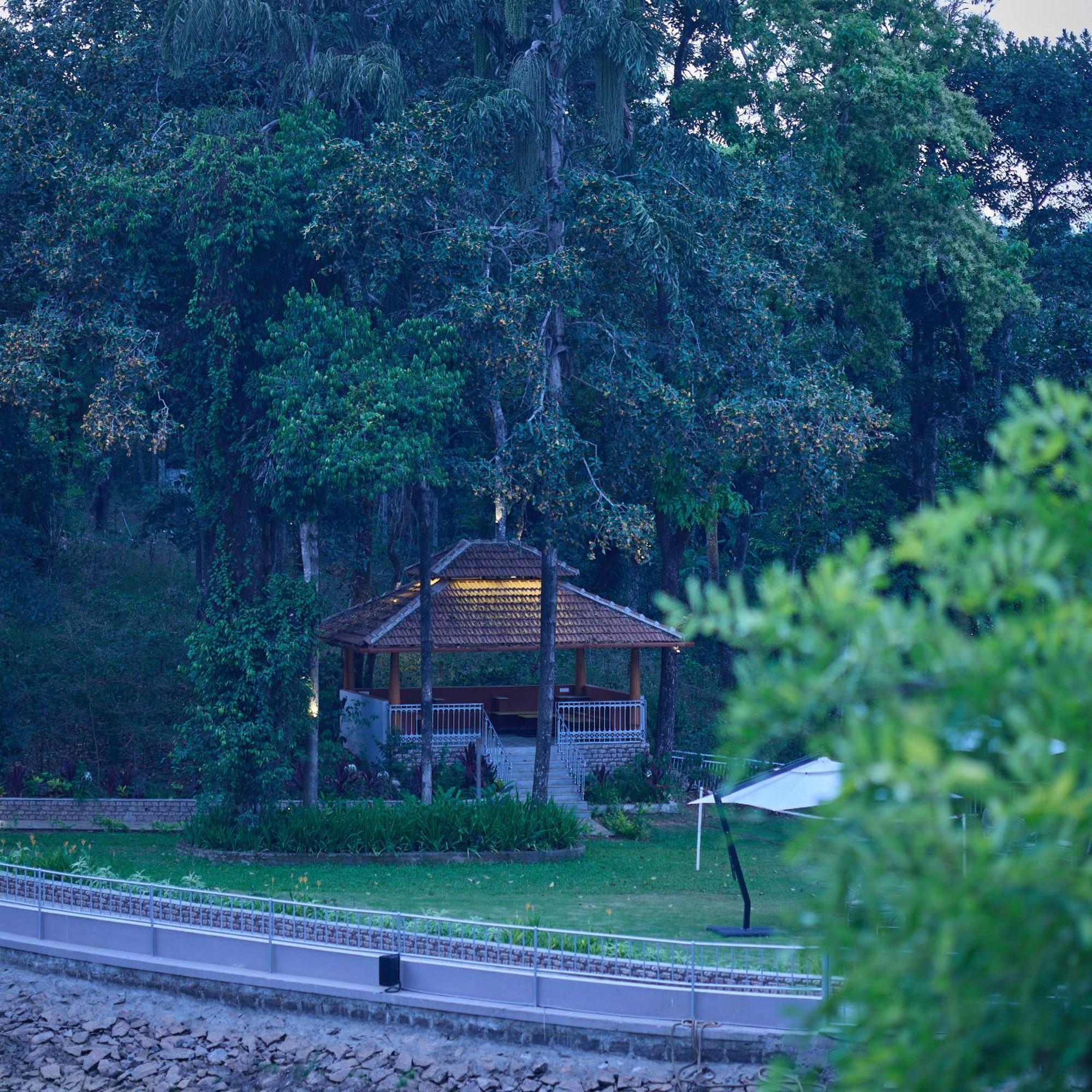 Regenta Resort Sakleshpur Zewnętrze zdjęcie