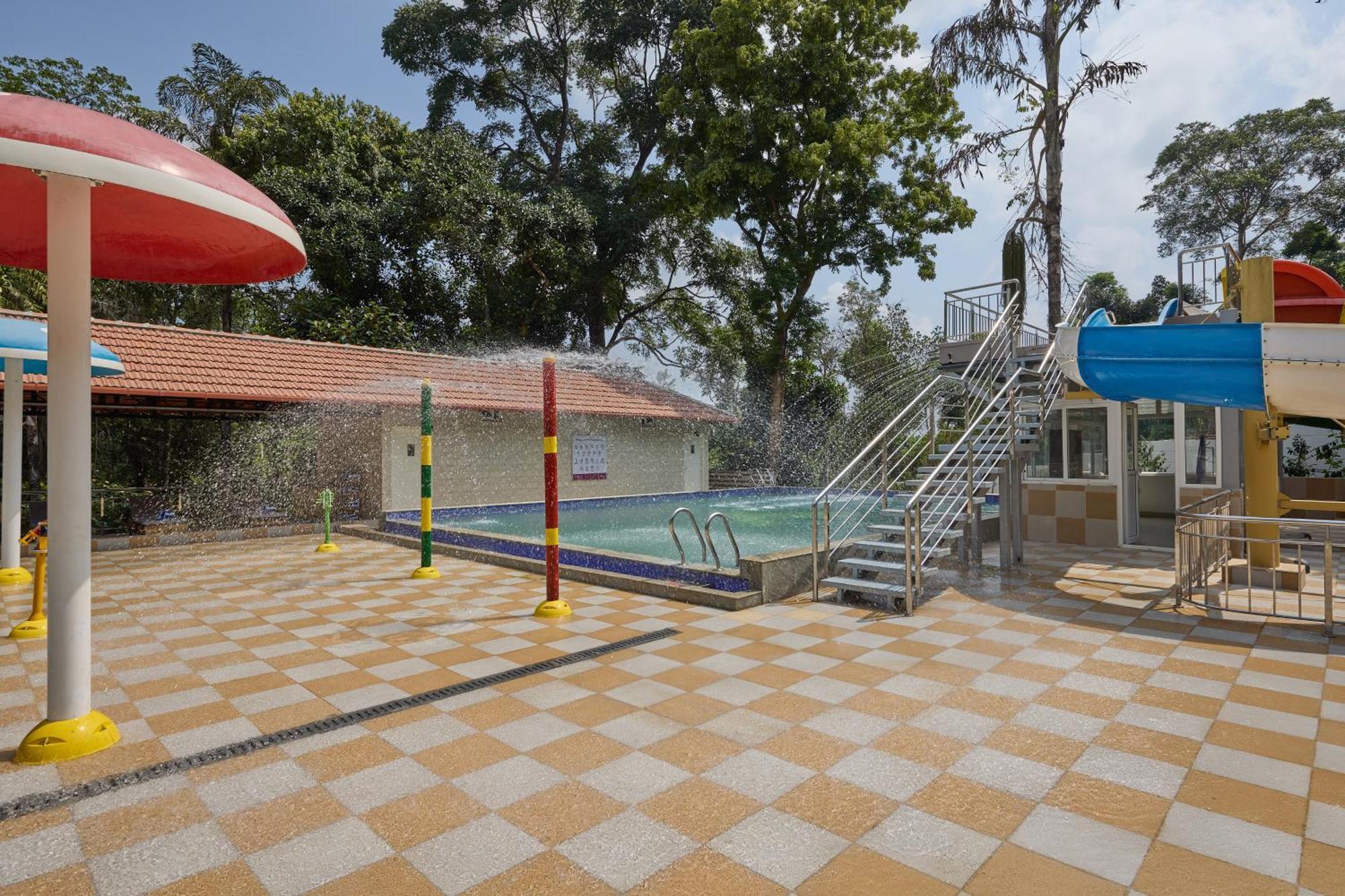 Regenta Resort Sakleshpur Zewnętrze zdjęcie